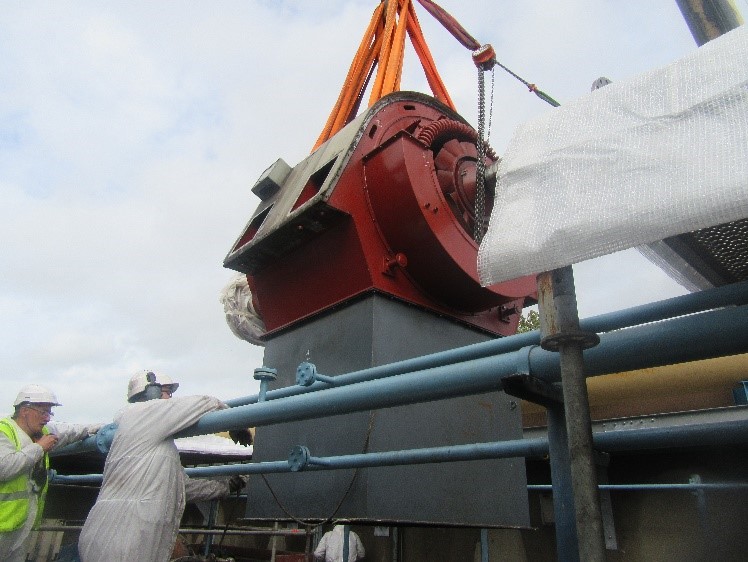 Mobile épurateur rotatif entraîné par moteur à la machine à laver de  minerai de gypse - Chine Machine à laver de minerai de gypse, de gypse de  minerai d'épurateur rotatif